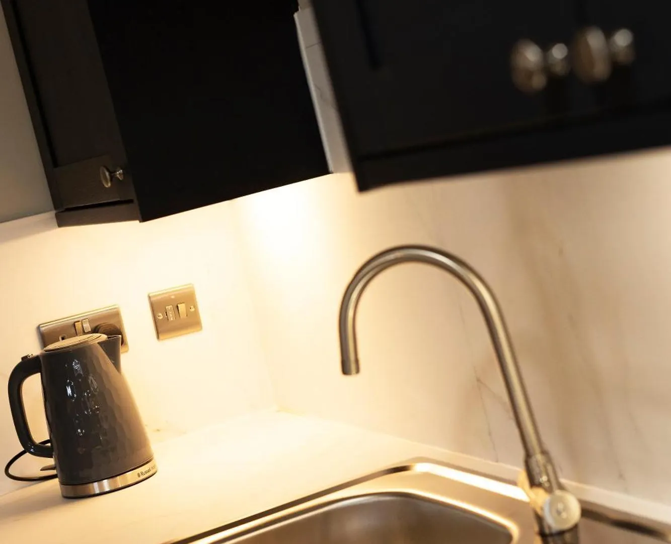 Apartamento The Hockney - 2 Bd Hip Ap Ultra Fast Wifi Belfast 0*,  Reino Unido